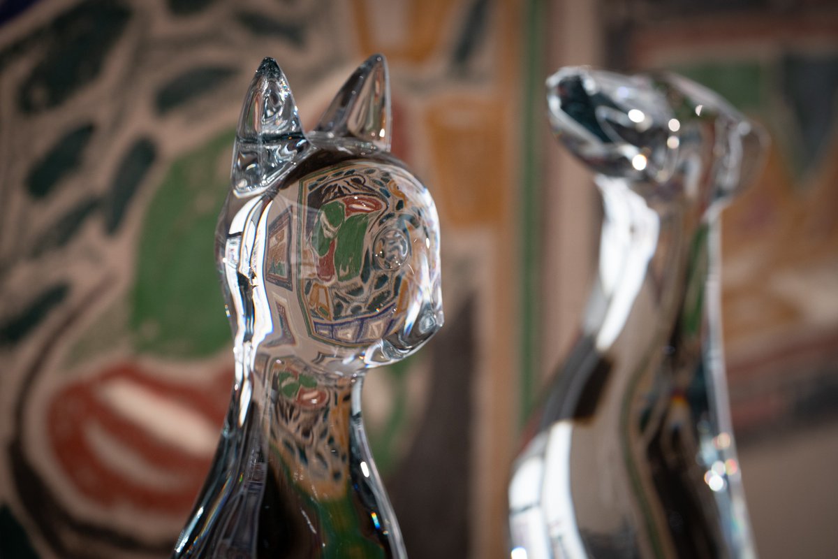 Baccarat's tweet photo. Take the time to spoil your cat.
#StayHomeWithBaccarat

https://t.co/kTi4UvIi3Z
#Baccarat #Crystal #InteriorDesign #Rigot #StayHome #Cat https://t.co/iQddfS9hQd