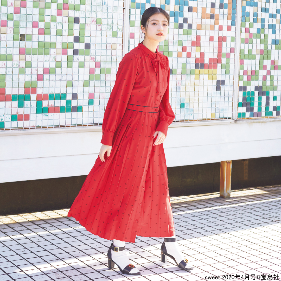 美品* 今田美桜さん着用 ブルーレーベルクレストブリッジチェック  