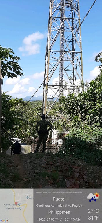 RECU_Cordillera's tweet photo. Smart and Globe Cell Site visitation at Pudtol, Apayao to ensure continuous communication services during ECQ.
#TeamPNP 
#WeServeAndProtect 
#PNPKakampiMo
@PNPChiefGamboa
@rwinp88
@PNPCordillera
@PsuptTacio
@PNPApayaoPPO 
@PRO_Cordillera https://t.co/6PGB7PcRBL
