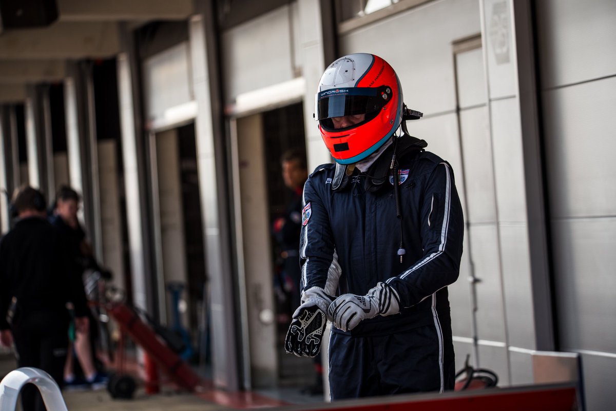 motohistorics's tweet photo. Thank you to @paoladepalmas  for these wonderful shots of @hancock_sam putting the sauber c9 through it’s paces in spain a few weeks back #Motohistorics #samhancock #sauberc9 #80s #groupc #teamwork #ThursdayThoughts https://t.co/v9wOhfzTle