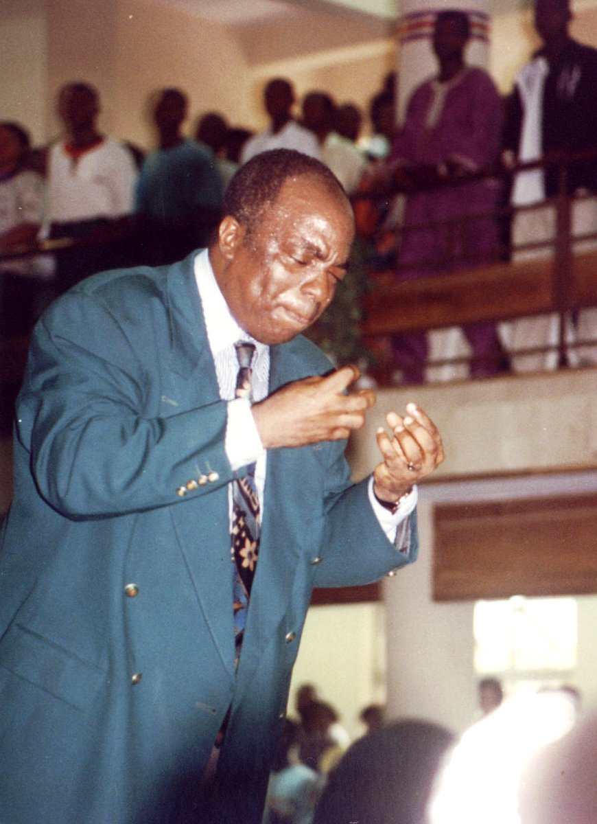 WinnersWLD's tweet image. For everyone who is heartbroken, the spirit that heals the brokenhearted answers for you today in the name of Jesus! 
#TBT
#Breakinglimits