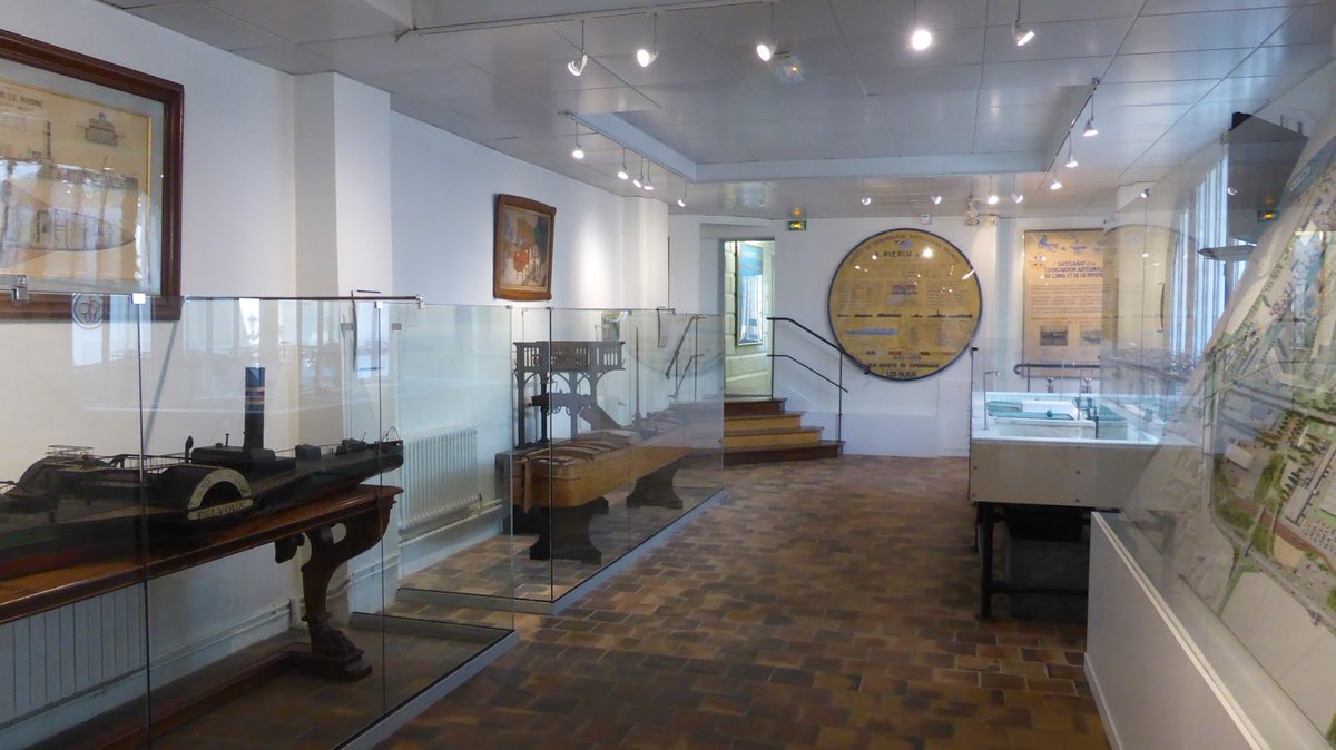 Conflans Hashtag On Twitter