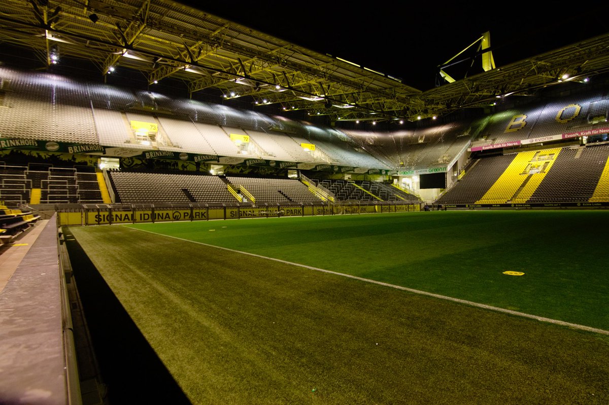 TinneffBlog's tweet photo. 🖤💛 Heimweh 🖤💛 #bvb https://t.co/75UPMDYOQJ