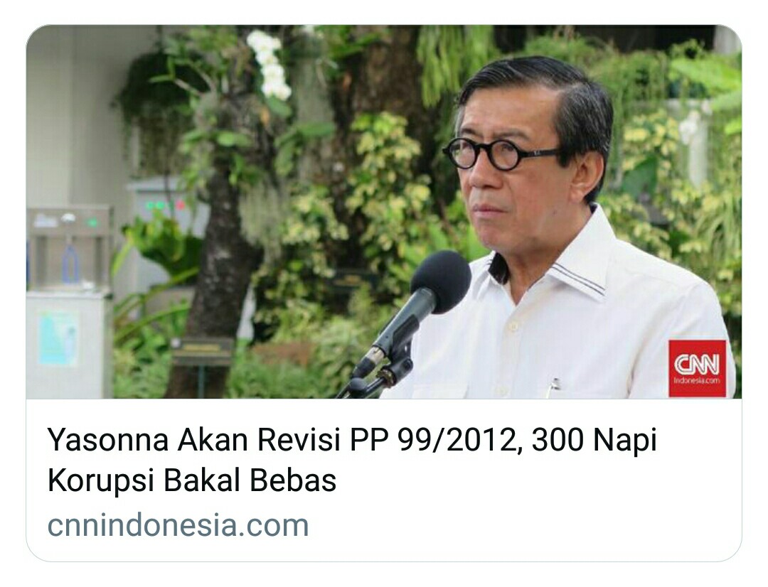 sandalista1789's tweet photo. Sebaiknya napi-napi koruptor ini dikerjapaksakan di pabrik-pabrik produksi masker, APD, hand sanitizer, desinfektan, vitamin dan obat-obatan. https://t.co/jU1osL3lZY
