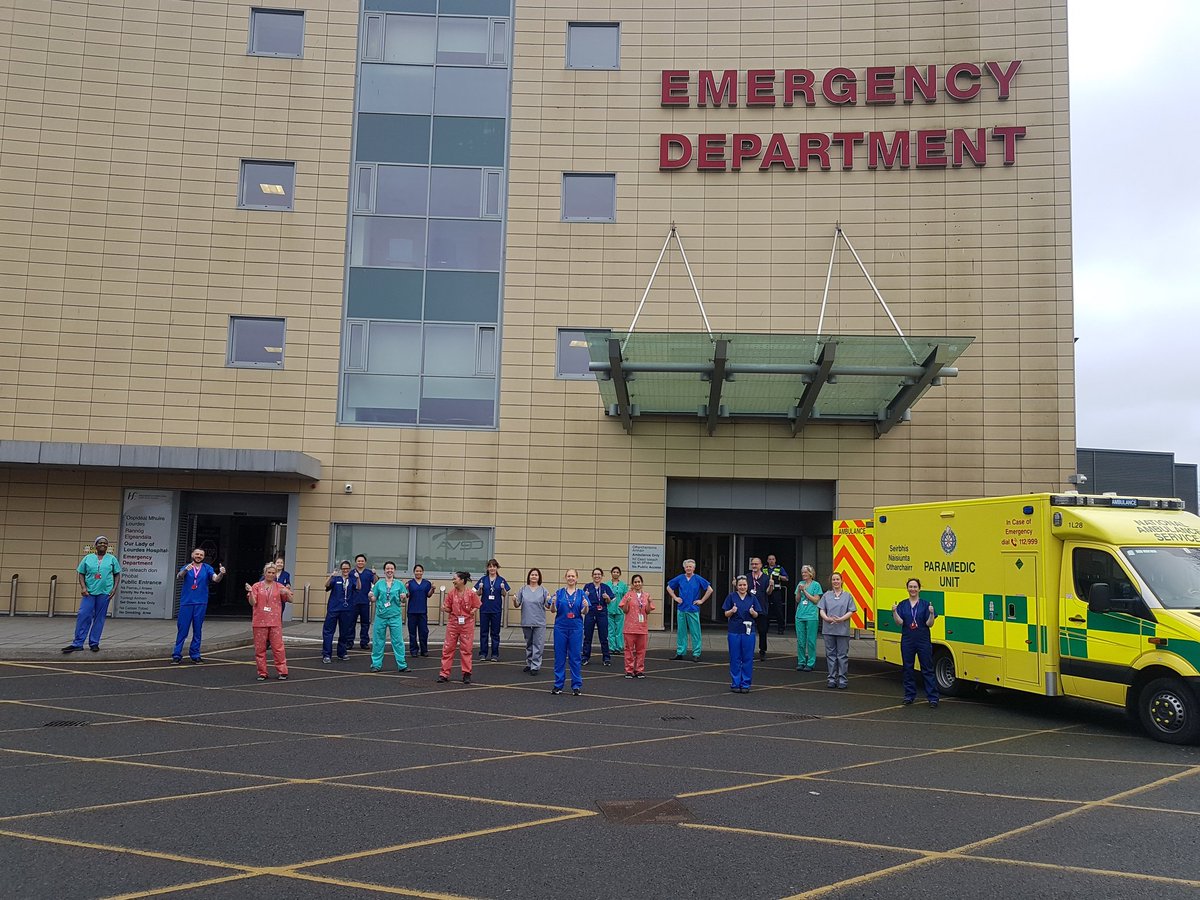 RebeccaToner4's tweet photo. @NursingOlol @ardeecoachtrim 
New scrubs compliments of Ardee Coach Trim. We are overwhelmed here in olol drogheda at the kindness of ardee coach trim and the community of small businesses that supported them. They are a hero's hero. Thank you ❤🙏. https://t.co/itA3CEAv7M