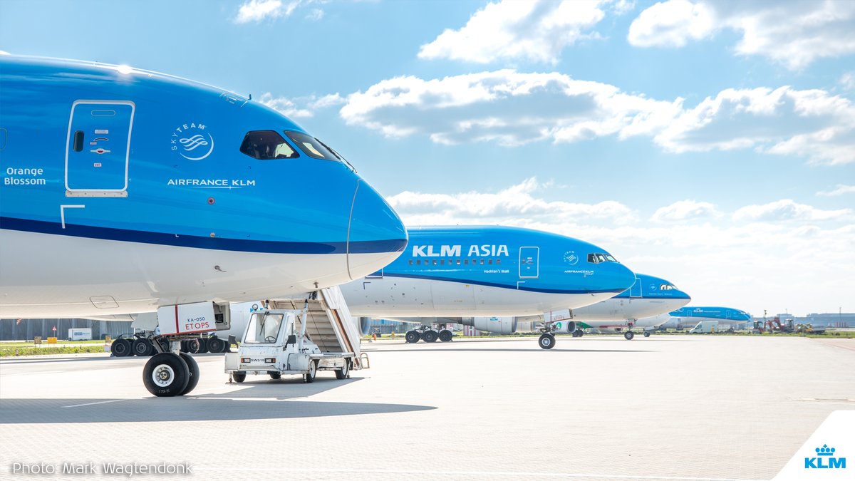 KLM tweet media