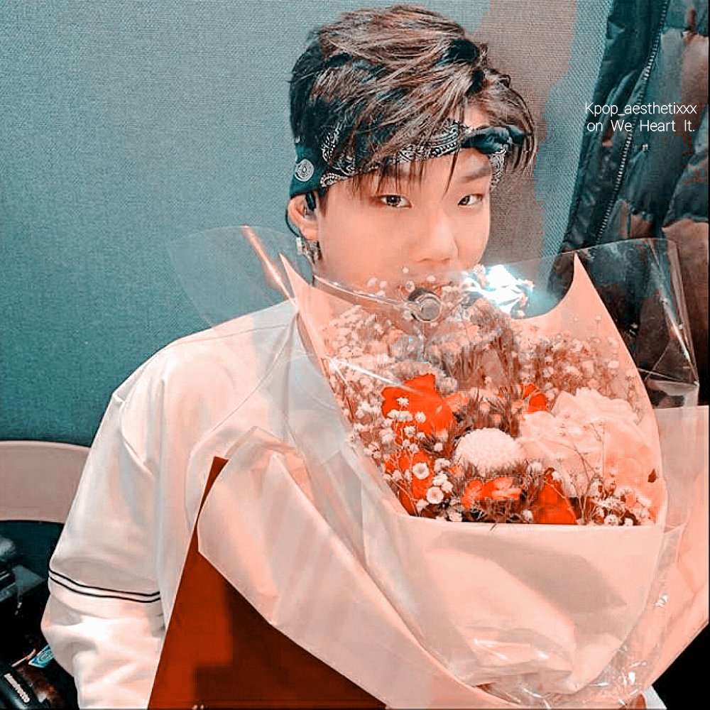 yeosangeeking's tweet photo. Minął tydzień odkąd ubnęłam Junseo 💕
#STANDKB
#DKB
#JUNSEO https://t.co/KpgNLB2Qs8