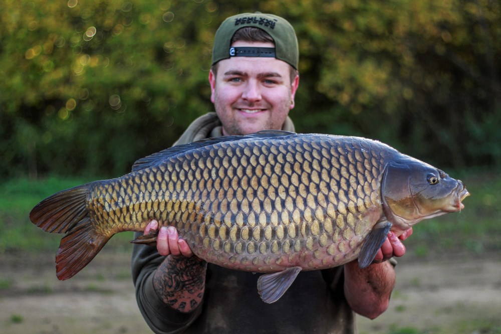 Bowie Duffield recounts a session to remember with 29 fish over 20lb

bit.ly/BowieNovemberT…