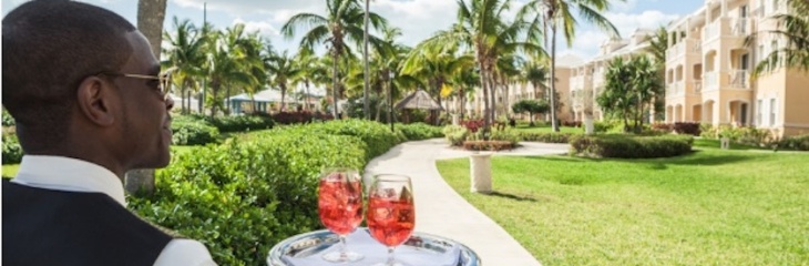 TravelBulletin's tweet photo. Sandals Resorts is launching a social media-driven campaign to bring all aspects of a luxury Sandals holiday to everyone's computers and phones via a series of short videos. #BeachesStateOfMind

https://t.co/1wKXfD3ojH https://t.co/5GkZhFlCxO