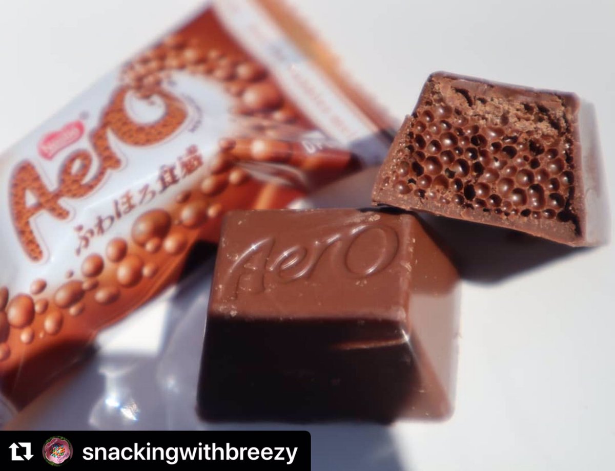snackingjapan's tweet photo. Thanks for writing a review!

@snackingwithbreezy with ・・・
Nestle Japan ~ Aero

Found in my @snackingjapan_official Premium Box
~
Glorious Nestle Japan. This chocolate is melt in your mouth delicious. You really do feel those bubbles melt.
 The cocoa stands out beautifully. https://t.co/pHwDuDgWd3