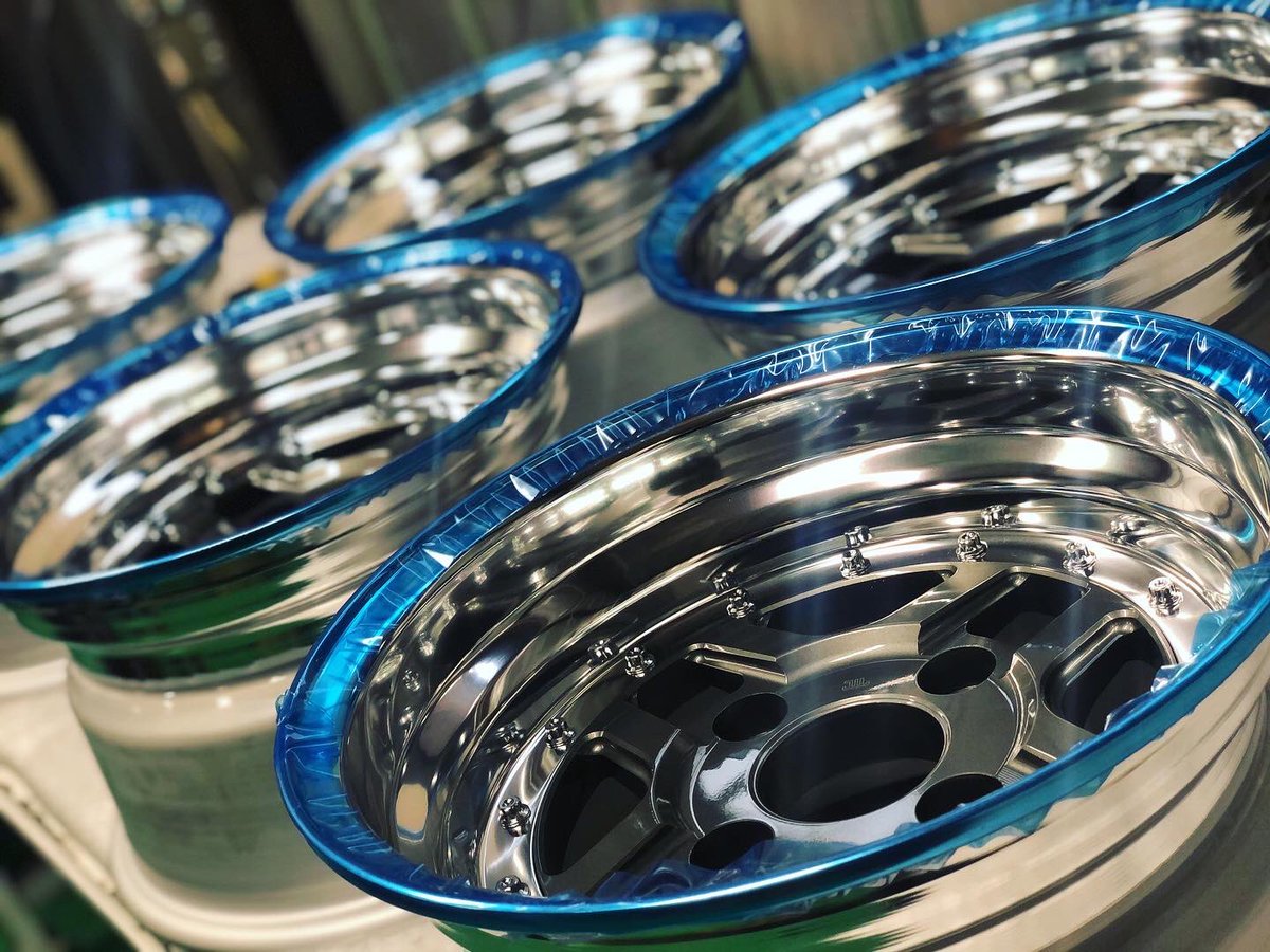 frontline_emc's tweet photo. Frontline
FLS04-13inch
RaceEdition

B310 &amp; B110
13inch 8.0J &amp; 9.0J
etc...

#frontlinewheels 
#frontline 
#fls04 
#jcca
#tscup 
#forgedwheel 
#フロントライン 
#鍛造ホイール 
#旧車 
#軽量ホイール 
#b310 
#b110 https://t.co/zWPib4Uv6H