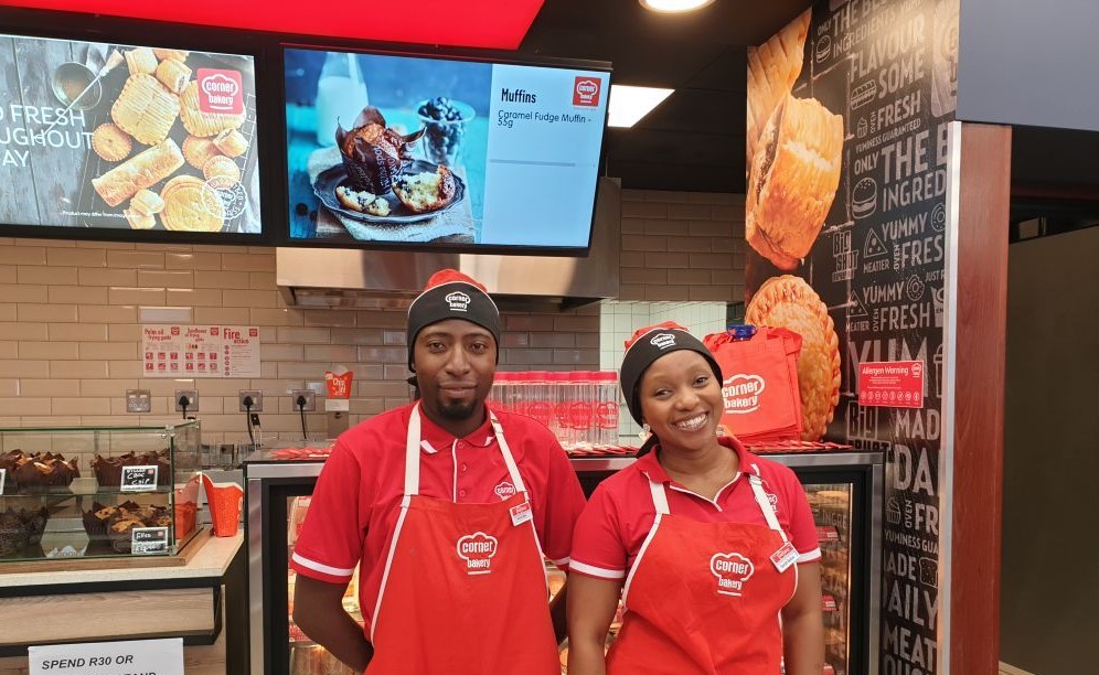 Fueling up at your nearest #Engen? Pop in and meet our friendly staff who’s waiting to serve you.
#CornerBakeryCares #Staysafe #CornerBakerySA #Engencares #Engen