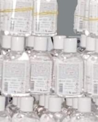 RACBariAgora's tweet photo. Continuiamo a spedire beni di prima necessità non solo ai più bisognosi nell'ambito del service #NoiAiutiamoDaCasa, ma anche al personale medico. Tutto questo al fine di scongiurare ed evitare il più possibile il contagio della patologia CoVid-19 tra la popolazione https://t.co/bXuDxms1nm