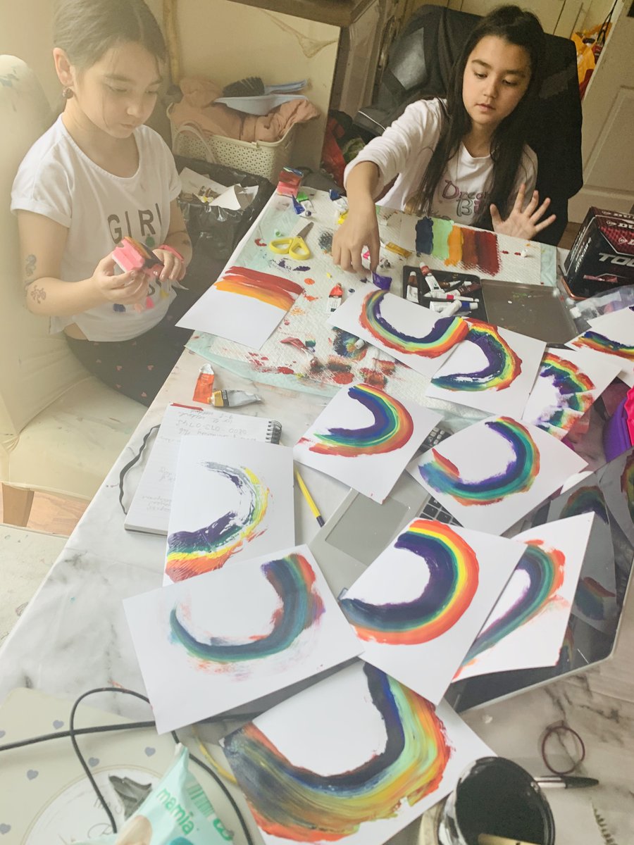 CherylJWriter's tweet photo. @ClassFisher1 Making rainbows Miss! https://t.co/6QzmM9HHRy