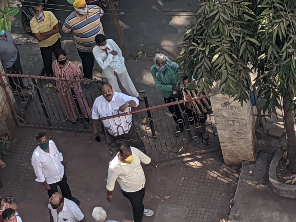 This fat guy in white shirt is now threatening me with hitting & killing me & my father. He said he has 17 cases against him do whatever you want.  @RahulGandhi  @ShashiTharoor  @INCIndia is thia your party.  @PMOIndia  @narendramodi  @MumbaiPolice  #COVID19Pandemic  #COVIDー19