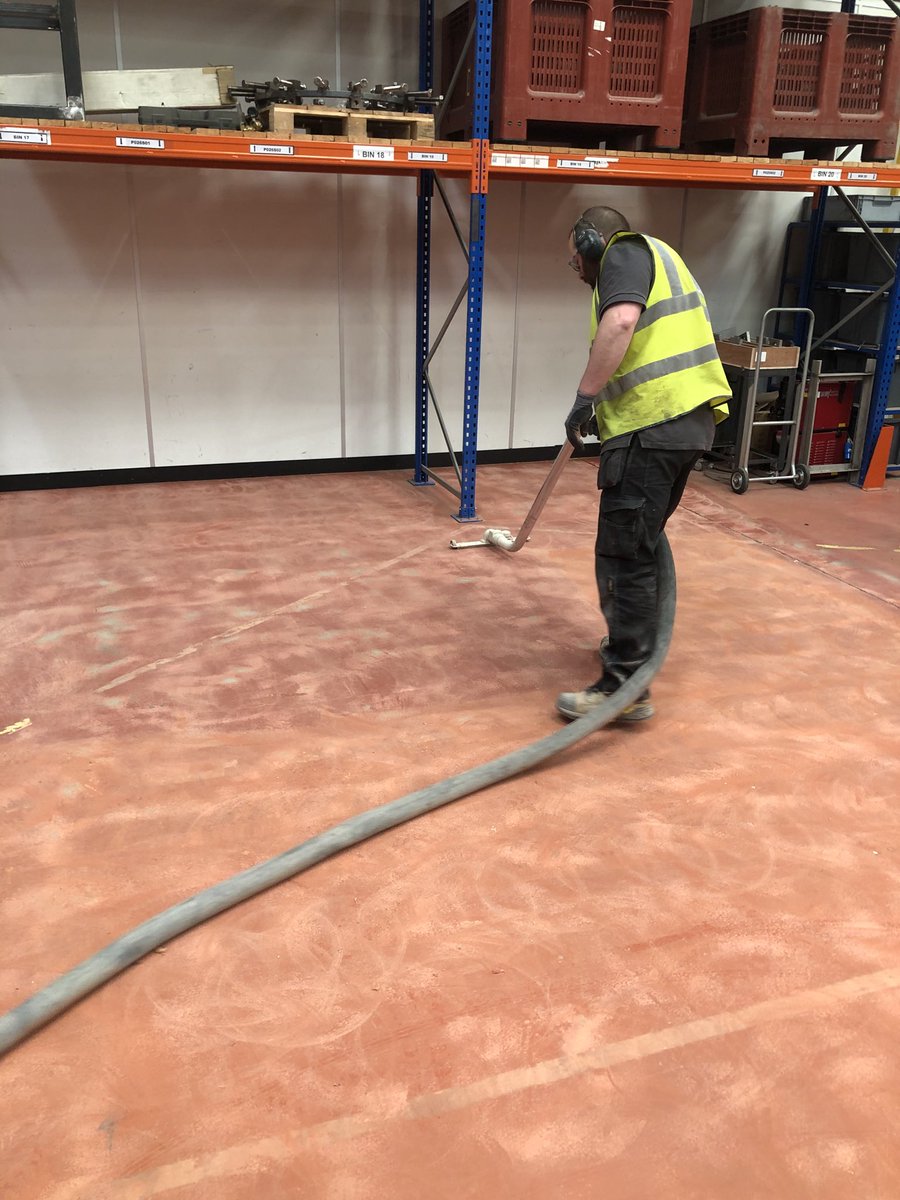 PermaneoUK tweet media