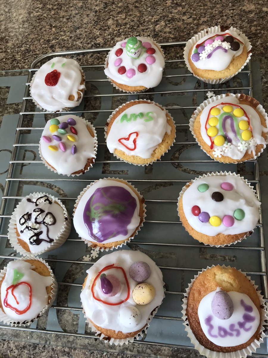 charleydanny's tweet photo. Baked cakes to share a bit of positivity. Charley Ansell @HeartofHatton https://t.co/7Lc4KgwrfQ
