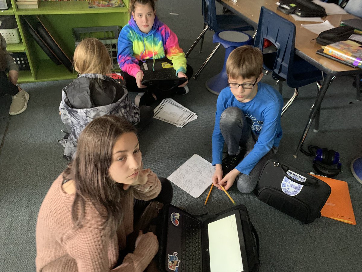 mrskcbearcat's tweet photo. #throwbackthursdaylps @RVRoadrunner reflection circles, morning tubs, writing feedback, insulators for wild robot!! https://t.co/RPiuVqmAaS