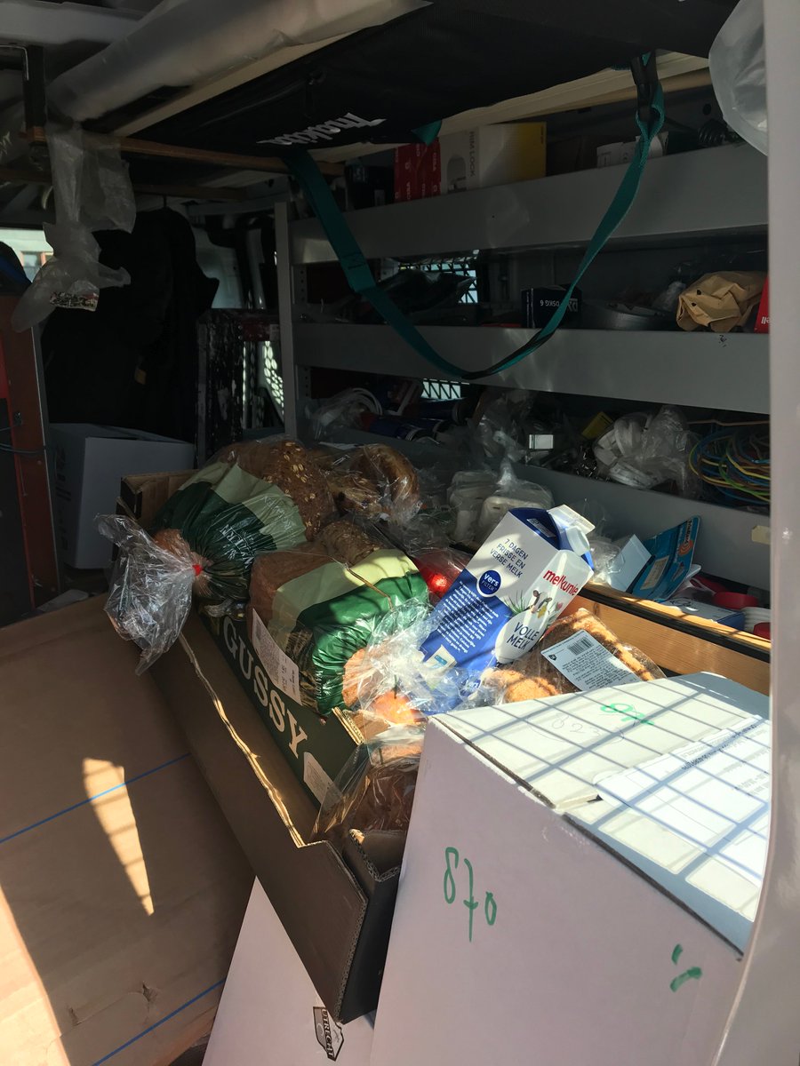 Ook vandaag weer hebben onze technische vakmannen pakketten van <a href="/VoedselbankUtr/">Voedselbank Utrecht</a> in #Overvecht rondgebracht.