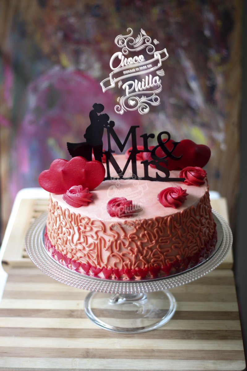 RjKeerthi's tweet photo. #SimpleWeddingCake 

For queries/orders : DM Us

Choco Philla

Or write to us : queries.chocophilla@gmail.com

#ChocoPhilla #baking  #loveforbaking #ordernow #order #chennai #CakeLove #LoveForCakes #cakesofinstagram #cakestagram #cakedesigner https://t.co/8Pv4kWgniD