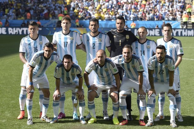 TyCSports's tweet photo. ¡TODO LISTO EN SAN PABLO! Argentina ya enfrenta a Suiza buscando los cuartos de final de Brasil 2014. ¿La formación? Romero; Zabaleta, Fernández, Garay, Rojo; Gago, Mascherano, Di María; Lavezzi, Messi, Higuaín.  Vivilo en TyC Sports. #MundialesEnTyCSports. https://t.co/z6KuQflkAP