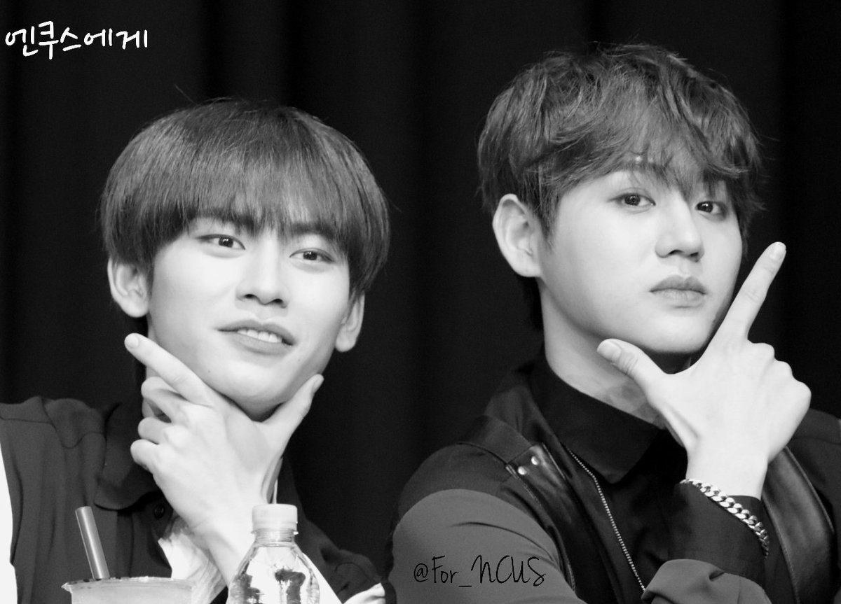 For_NCUS's tweet photo. 지니 아빠! 생일 축하해요🥳❤
쿠스 멤버 되어줘서 고맙고💞
쿠키들의 해피바이러스 되어줘서 고마워요🥰
항상 행복한 날만 가득하길 바래요🌸
생일 진심으로 축하해요 석진오빠❣

#스윗보이_지니오빠_석지니생일
#HAPPYSEOSEOKJINDAY
#엔쿠스 #NCUS 
#서석진 #SEOSEOKJIN 
@ncusofficial #엔쿠스에게 https://t.co/i49p5rQYJ1