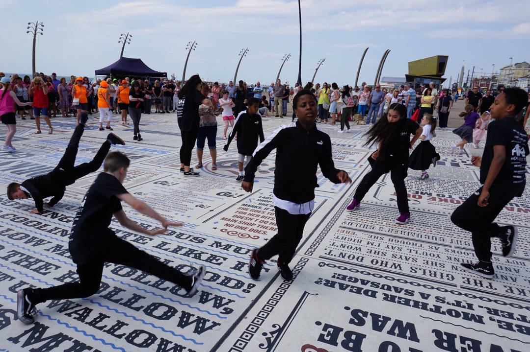 HouseWingz's tweet photo. Of the many Dance floors we find ourselves jammin on, this one is the best! 
#blackpool #blackpoolbeach #seafront #sideside #northwest #fyldecoast #comedycarpet #dancefloor #freestyle #jam #hiphop #streetdance #crew #northernsoul #community #houseofwingz https://t.co/hRbok4NZDY