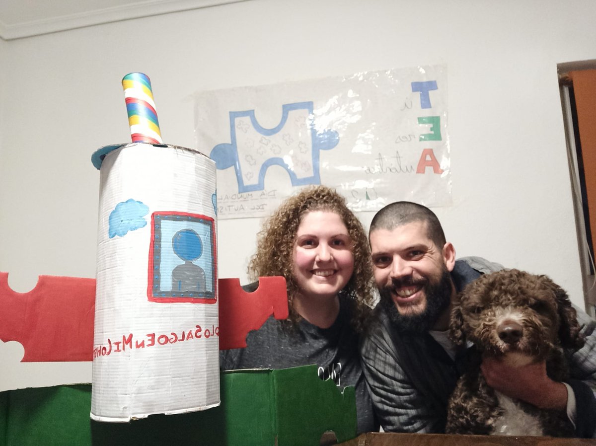 RetoVirus's tweet photo. Estamos impresionados ante el cohete de Rocío, Ángel y Mimo!!! #solosalgoenmicohete #COVIDー19 #coronavirus #TodoVaASalirBien #TodoSaldraBien @RetoVirus https://t.co/RDlVZCMHO4