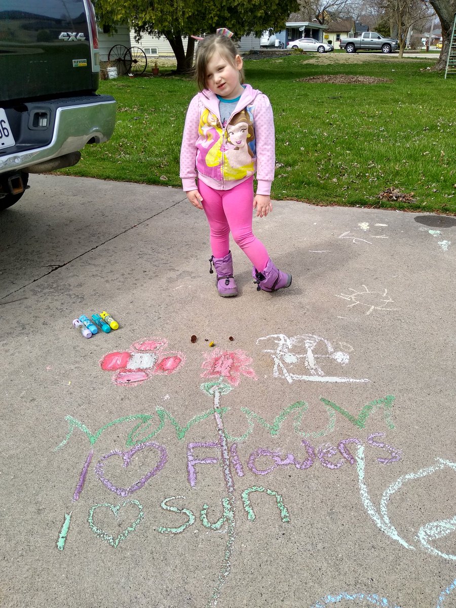 ElschnerShayla's tweet photo. Went for spring / scavenger hunt walk yesterday. We talked all about spring and looked for things on our scavenger hunt list. When we got home we decided we were going to draw a picture of spring. https://t.co/GRyXxEUI6Q