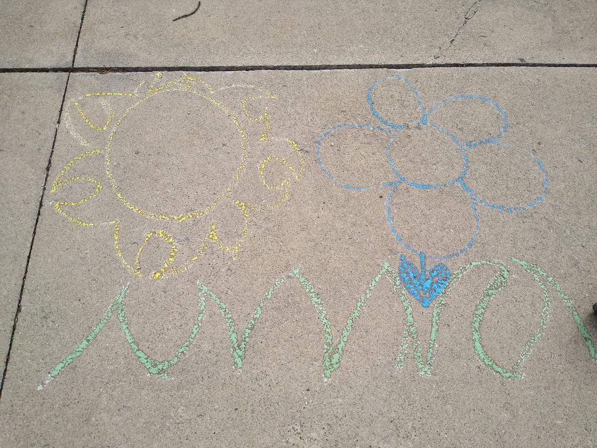 ElschnerShayla's tweet photo. Went for spring / scavenger hunt walk yesterday. We talked all about spring and looked for things on our scavenger hunt list. When we got home we decided we were going to draw a picture of spring. https://t.co/GRyXxEUI6Q