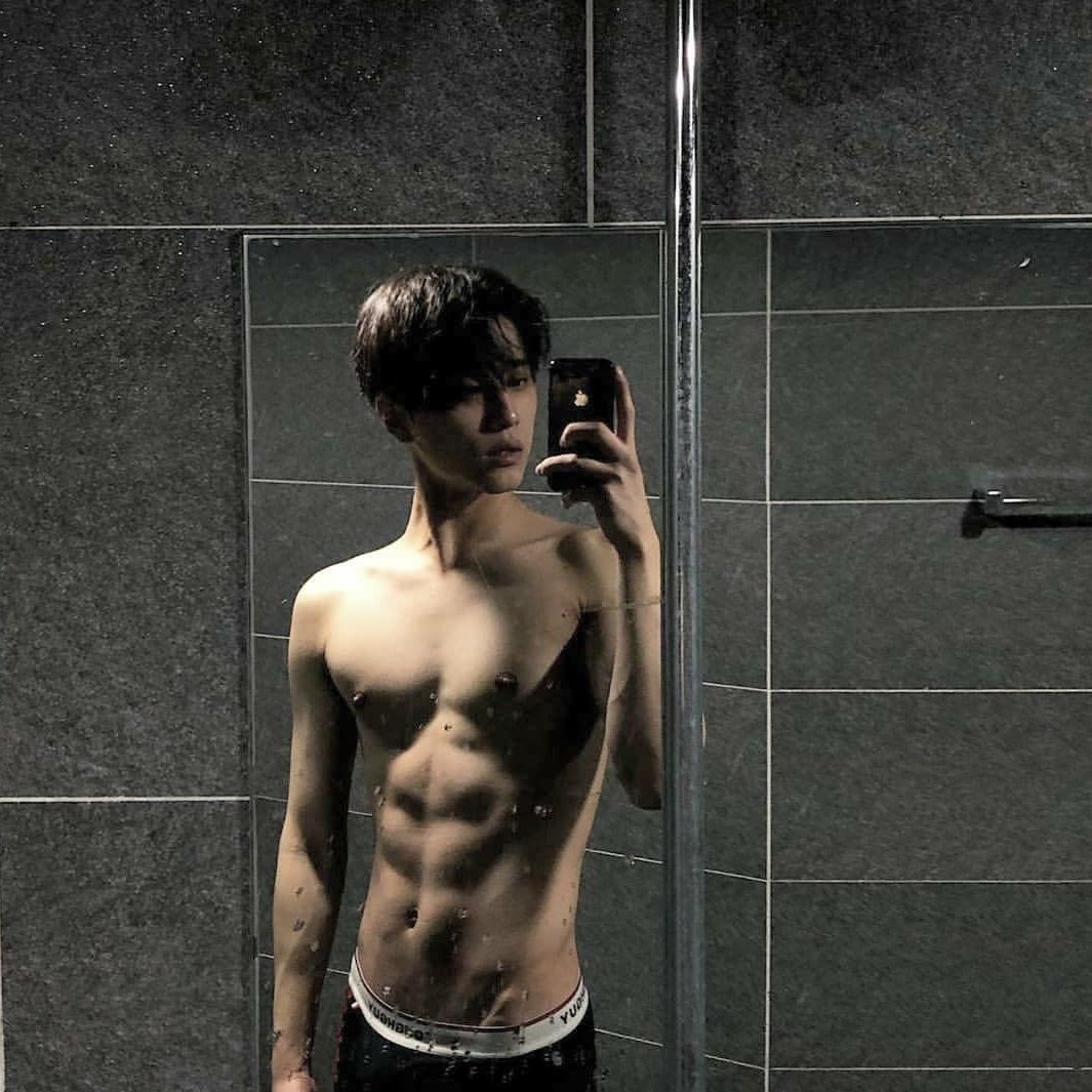 เพทาย😈 tweet media