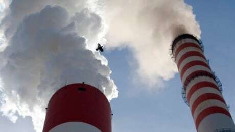 CBCEdmonton's tweet photo. Citing pandemic, Alberta suspends environmental reporting rules https://t.co/ZfldUeQ9Qn https://t.co/fnu2ooxyWo