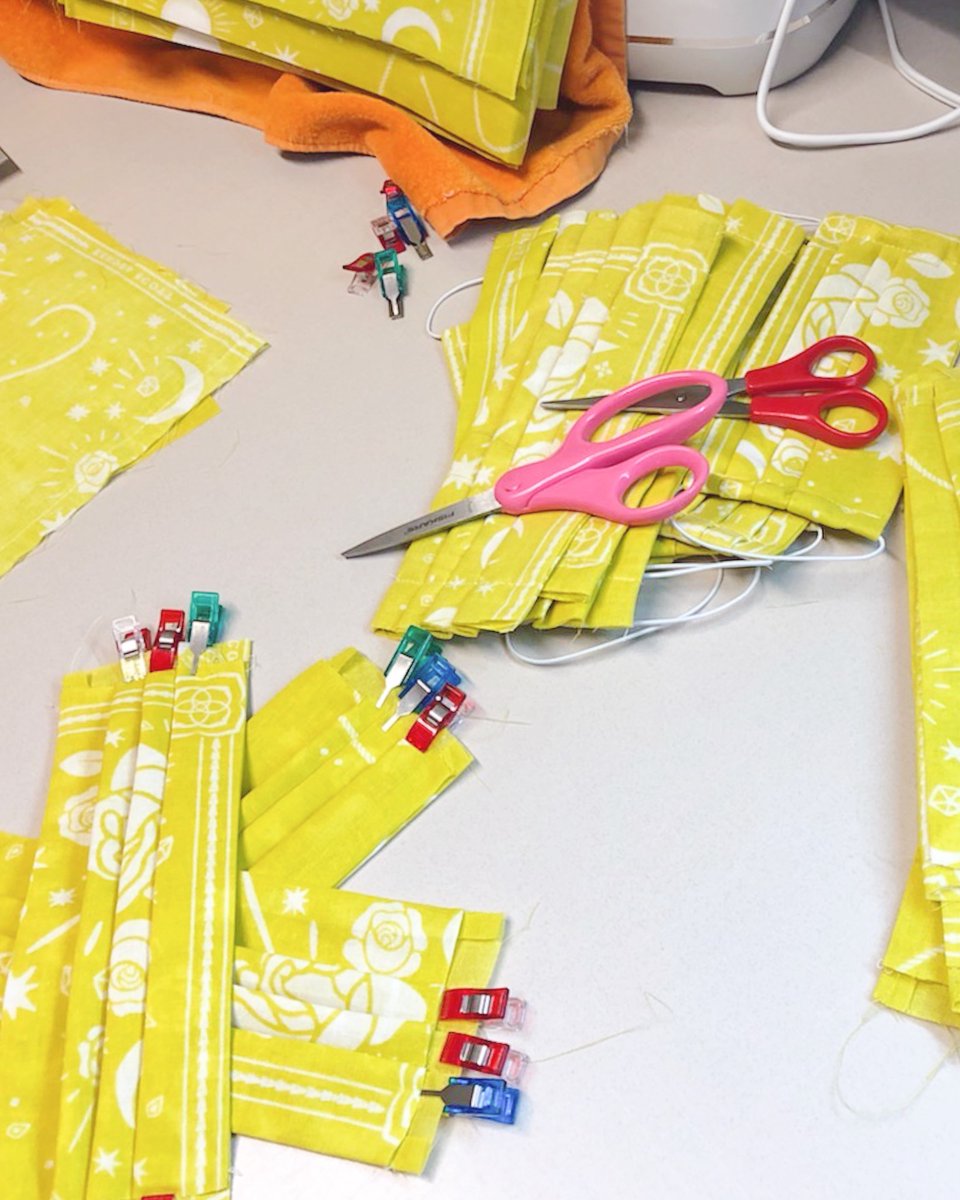 KendraScott's tweet photo. Stronger Together 💛 To help support those on the front lines, we’re collaborating with women in Austin, Lubbock, and New Orleans to sew masks out of our Kendra Scott custom bandanas to distribute to their local hospitals and clinics. https://t.co/Ectb6kk4qU