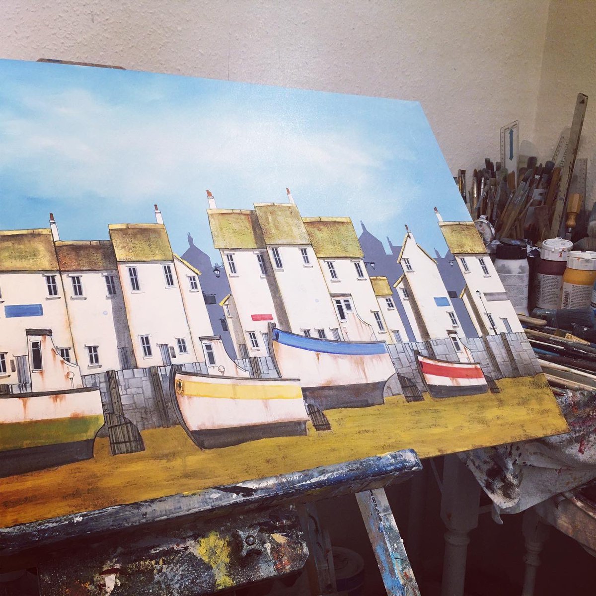 bucksfineart's tweet photo. A little update from Dale Bowen studio. Dale is busy working on this new original βQuay Lifeβ. To see Dales latest collection copy the link below: https://t.co/DQ5MsiEQlB. #quaylife #studioupdate #wip #originalartwork #availablenow https://t.co/8FrbWYd7dY