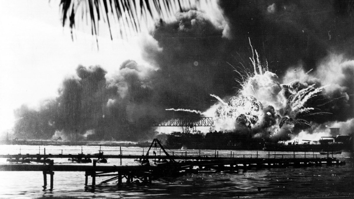 See for yourself.Go and analyze the footage.The Bombing of Dresden, Pearl Harbor; hoaxes.In fact, EVERY war in history has been a hoax, brought about by a False Flag, and even today's World War III aka CoronaVirus also relies on manufactured Fear Porn to control the masses.