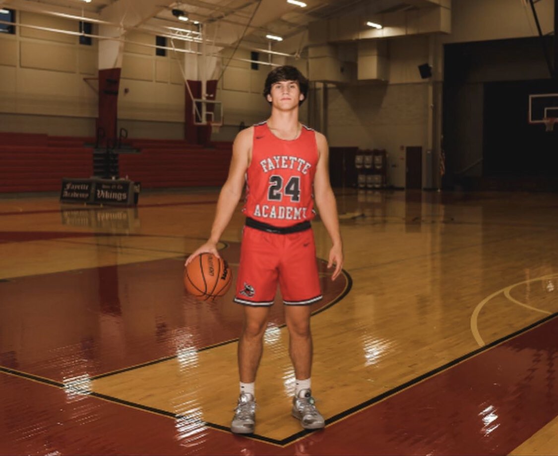 FAVikingsMBB's tweet photo. Congrats to Ryan Parks for making the @dailymemphian All-Metro Team! https://t.co/3yabfgHxIT