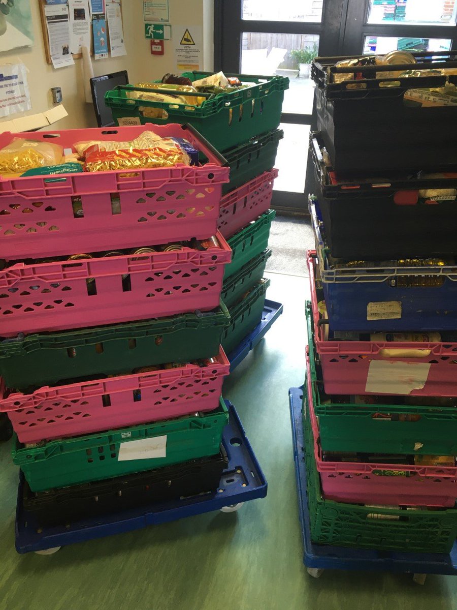 MaidstoneDayCtr's tweet photo. This week the food we collected helped many families and individuals -that would other wise go hungry! Big "thank you" to our partners ( MBC outreach team , Porchlight and Salvation Army ) who helped us distribute donated food to the most vulnerable people in our town! 👍 https://t.co/KdKUUbftVs