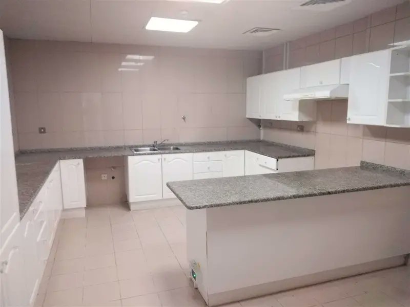 Venithco's tweet image. Huge 4 BEDS Duplex Apartment in Khalidiyah For Rent. 

Bedroom(s) - 4
Bath(s) - 5
Area - 3,100 sqft

For more detail and viewing please contact us:-
☎️ 025566002 

#propertyforrent #propertymanagement #propertyinvestment #abudhabi #uae #uaehomerentals #emirates