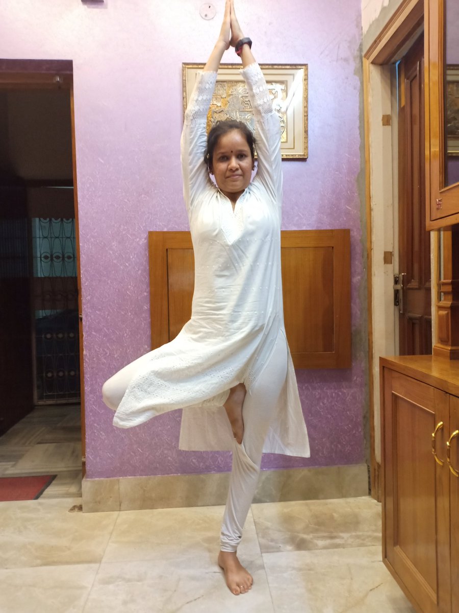 DantusHelen's tweet image. I do yoga and all household chores at home. I also teach others exercises online on @GOQii app on Sunday during the period of lockdown to encourage fitness #StayHomeStaySmart #KodakHDLEDTV #Android9