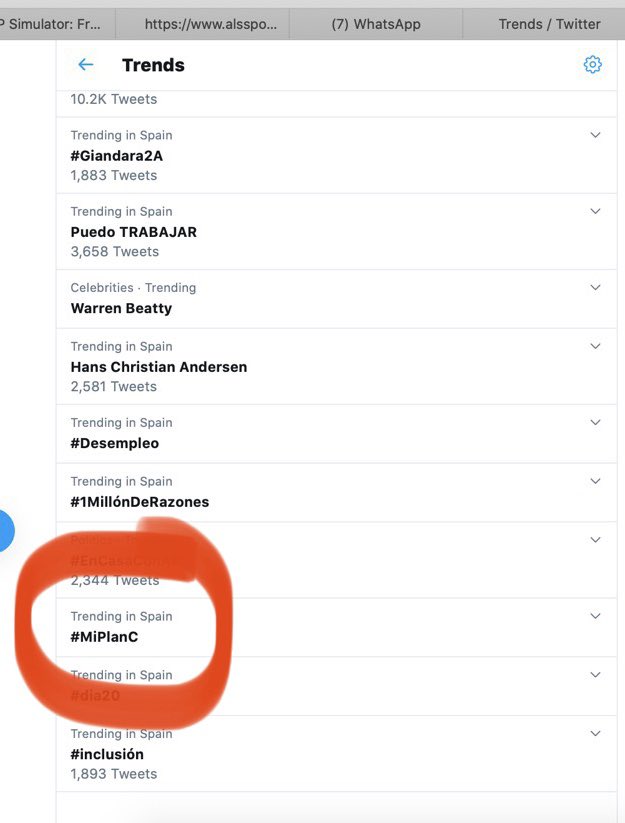Carolplanc's tweet photo. 🥳No tengo palabras para agradecer tanto cariño y esfuerzo a compis, alumnos y amigos para felicitarme hoy y hacer TT #MiPlanC Gracias especiales a #GenersVLC #GenersPalma @lamardeana @estrelaselimons @SilviaMazzoli @PatriciaRCima @alonjul @loogic_com @fr_gallego y + https://t.co/hWv3izeASm