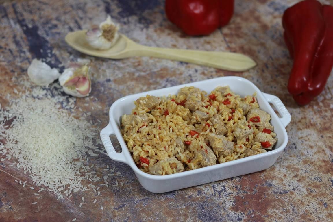 simpleblending's tweet photo. Para preparar un arroz meloso con atún es muy importante disponer de buenos ingredientes y preparar un buen sofrito con abundantes verduras y un buen caldo que aporten gran sabor al arroz. 
#arroz #comidareal #recetasaludable #dieta #simpleblending
https://t.co/xytdEUiKKE https://t.co/OjW0bifL8B