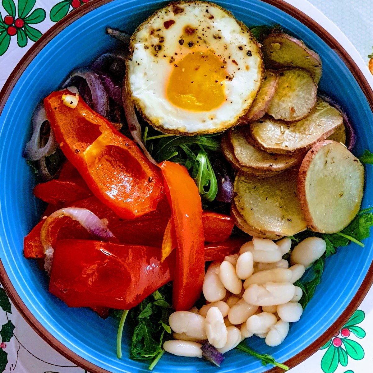 Roasted veggie salad with sweet potato coins, red bell pepper, beans and oven baked eggs in a muffin tin #foodNERDS