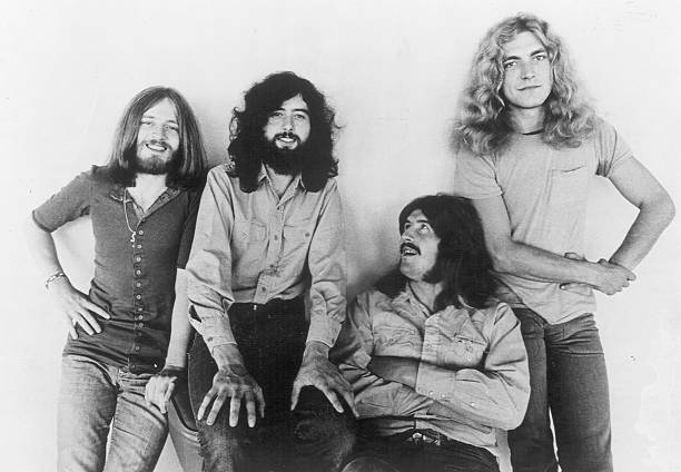 crockpics's tweet photo. Led Zeppelin, 1970. Photo from Michael Ochs. https://t.co/Ms6K6c8VzZ