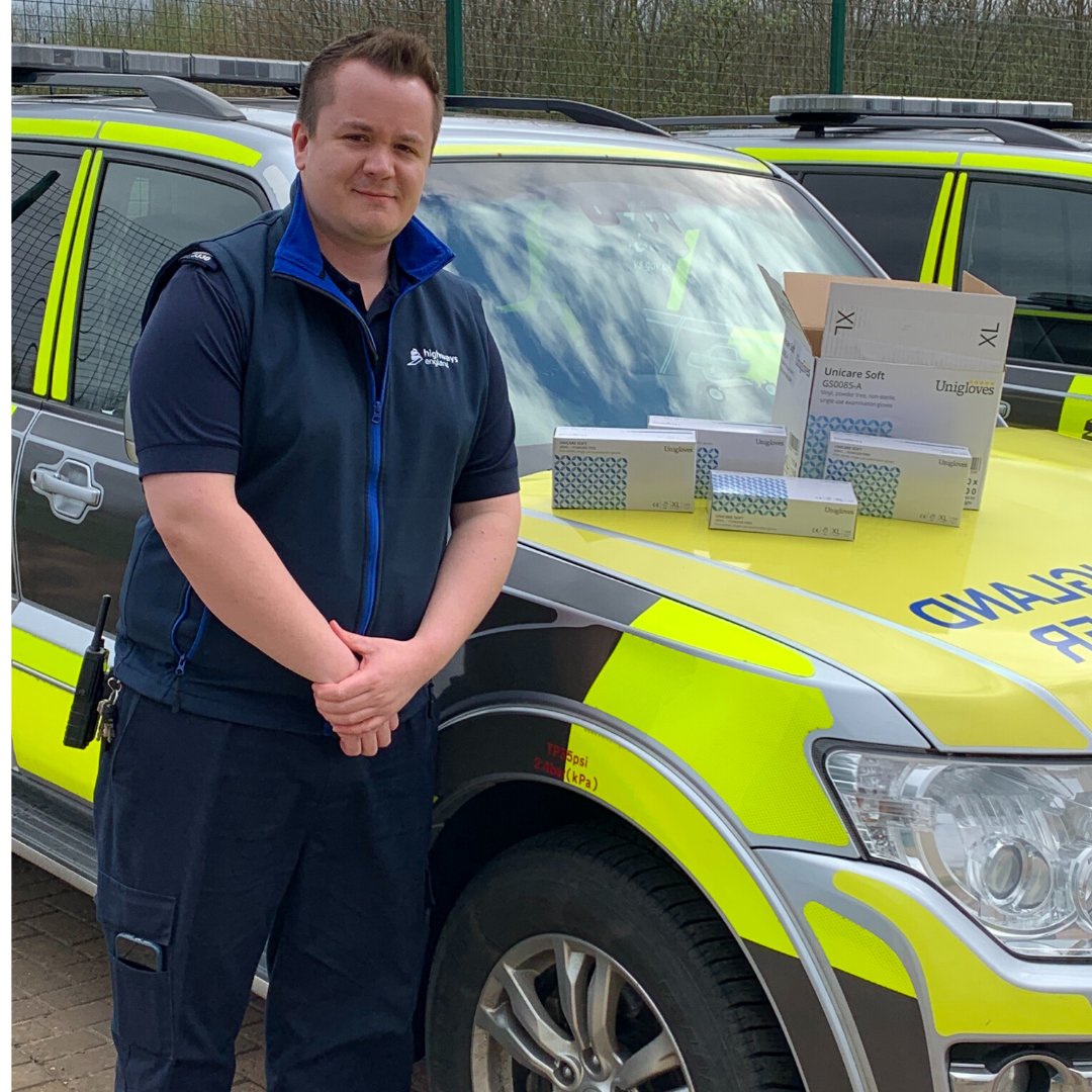 wkwearsolutions's tweet photo. We're delighted to deliver 1000 FREE disposable gloves to Highways England (Wakefield) to help keep our Key Workers safe &amp; keep Key Workers working.

#StaySafe

#StaySafeStayHome #KeyWorkers #BecuseWeCare #coronavirus #gloves #DisposibleGloves #ppe #AtlanticSolutions https://t.co/EJaQ17ZtNT