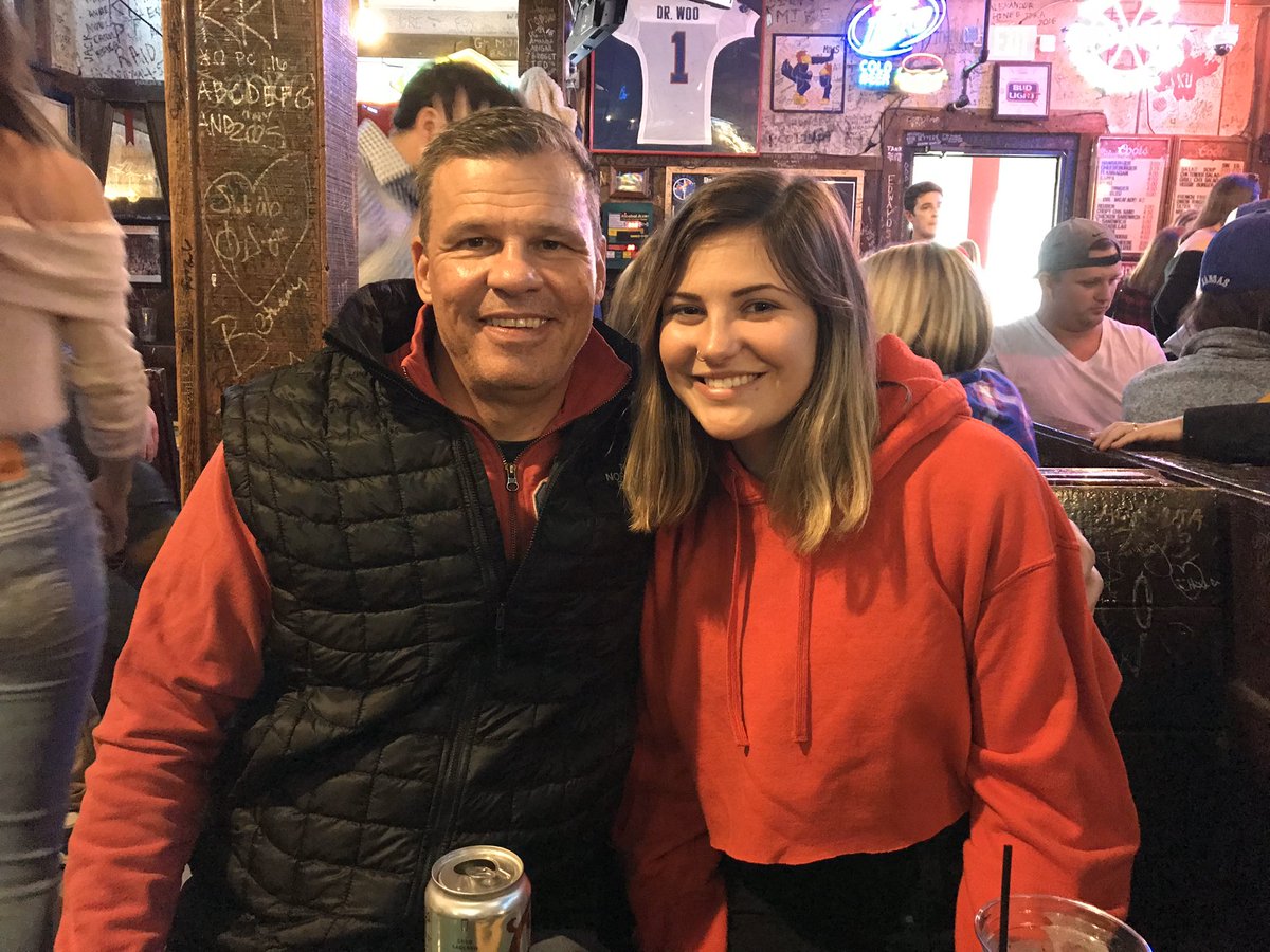 sandbarr3's tweet photo. #BarstoolBestBar #Barstoolwheel https://t.co/OzbNT3dqP8
