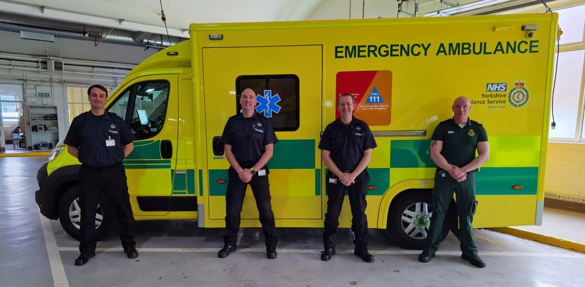 It's part of our DNA to help people &amp; that's why many of our Firefighters have volunteered to assist our friends at <a href="/YorksAmbulance/">Yorkshire Ambulance</a>. 🚑🤝🚒

🙌Crews will be helping deliver food &amp; medicine, drive ambulances &amp; assist in other tasks.

#Heroes #NotJustFires
