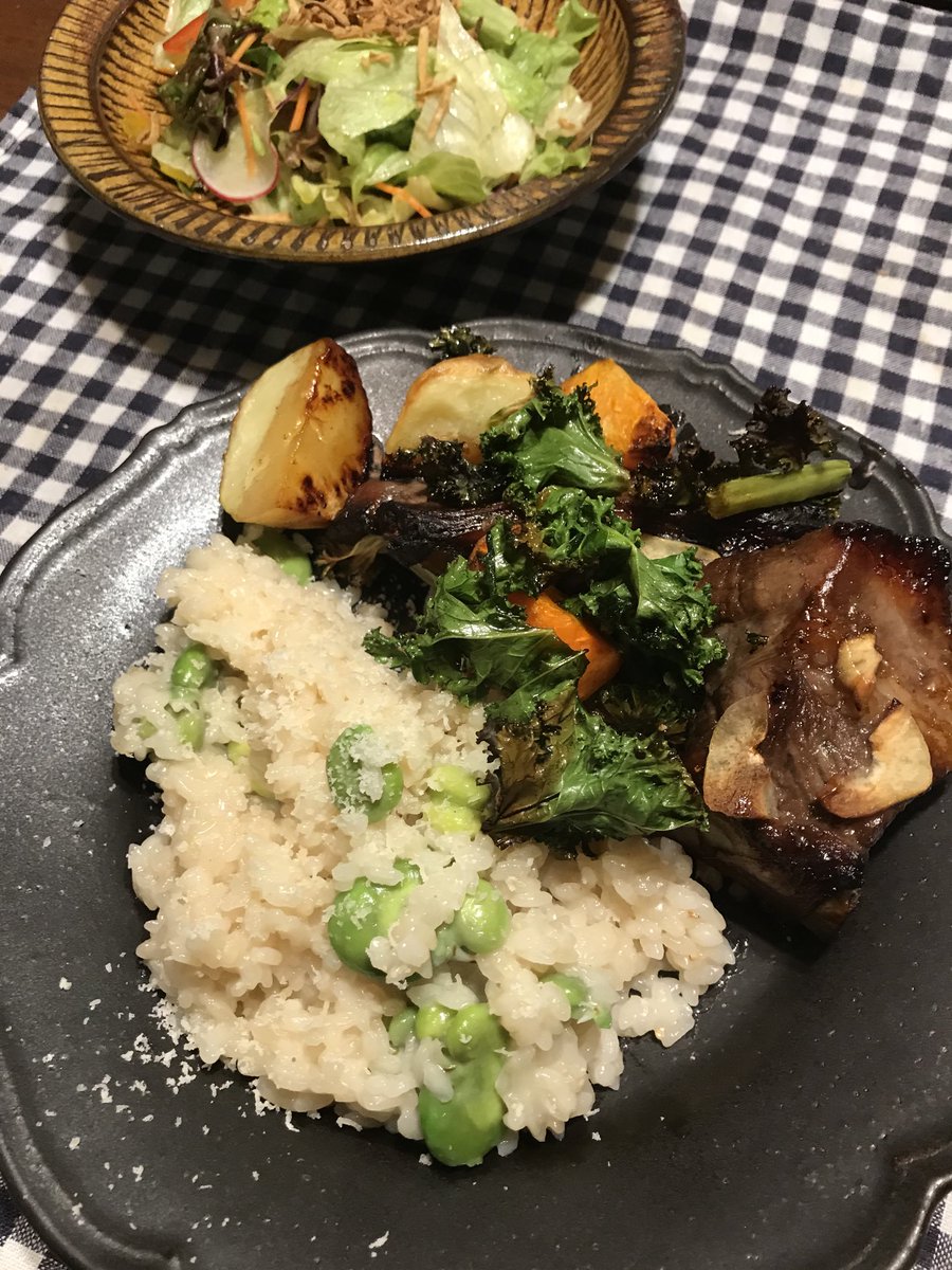 ハカセ على تويتر 引きこもり で食べることしか楽しみがなく スペアリブの金柑バルサミコソース 私担当 と空豆のリゾット 家主担当 を作ってみた 4月 絶対太るな のほほんか 家主は 自分はリゾット界に現れたスターや という謎宣言