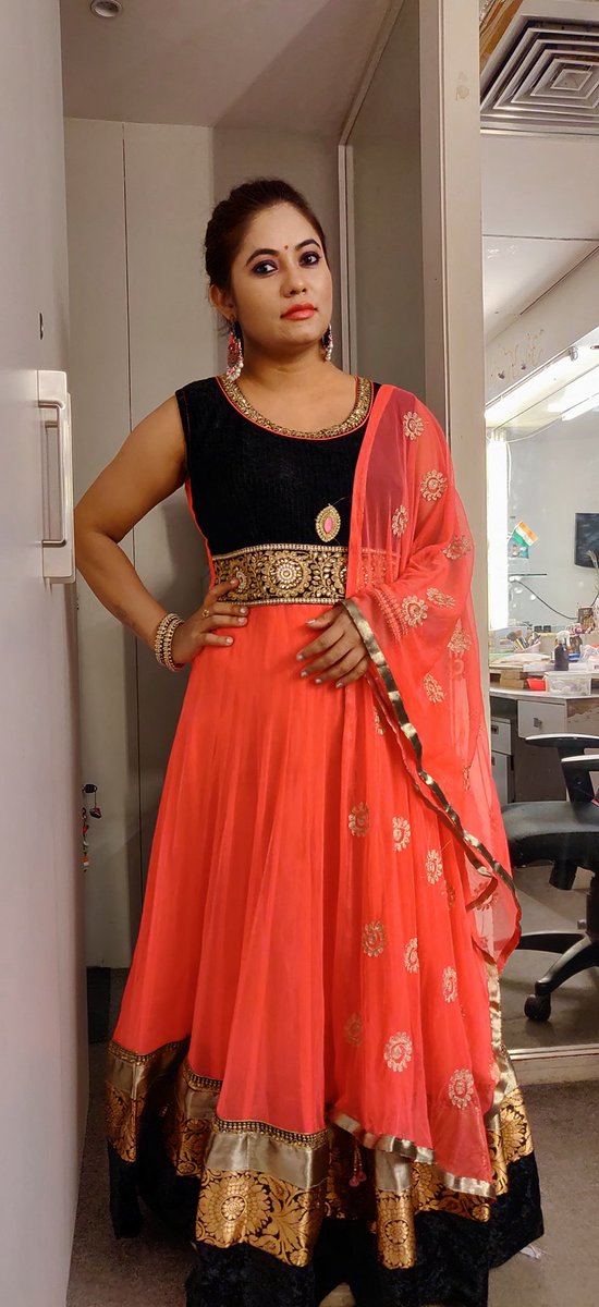 suguna_n's tweet image. Hiii
#happyshriramanavami_2020 
#treditional look #lookfortheday 
#Suguna #straighthitsuguna  #Cinemahungama  6.30pm #Suvarnanews