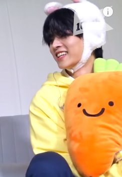 숩숩🥕: 
여러분 혹시 토끼말 아세용?

🐰：토끼 토끼 토끼 토끼....

#빅톤 #정수빈 #Victon #Jungsubin