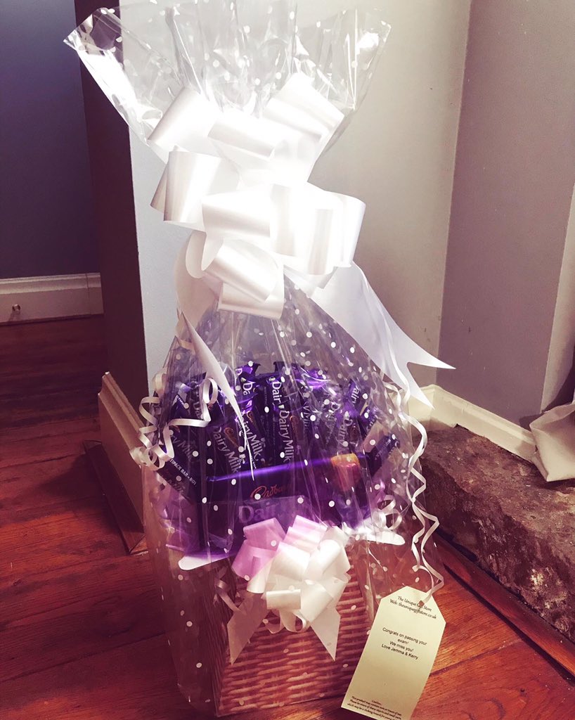 LindleyGeorge's tweet photo. A perfect quarantine surprise from @jemmahutchings @kerryjwagner this morning for passing my exam. You guys are the best 🥰🍫 https://t.co/NrmptDnV4w